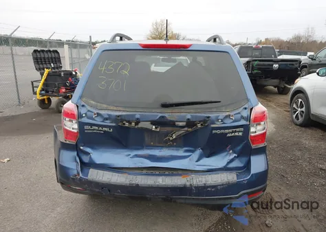 2014 Subaru Forester 2.5I Premium z USA, uszkodzony, nr VIN JF2SJAEC6EH447800